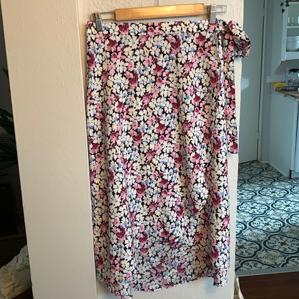 Loft floral wrap skirt